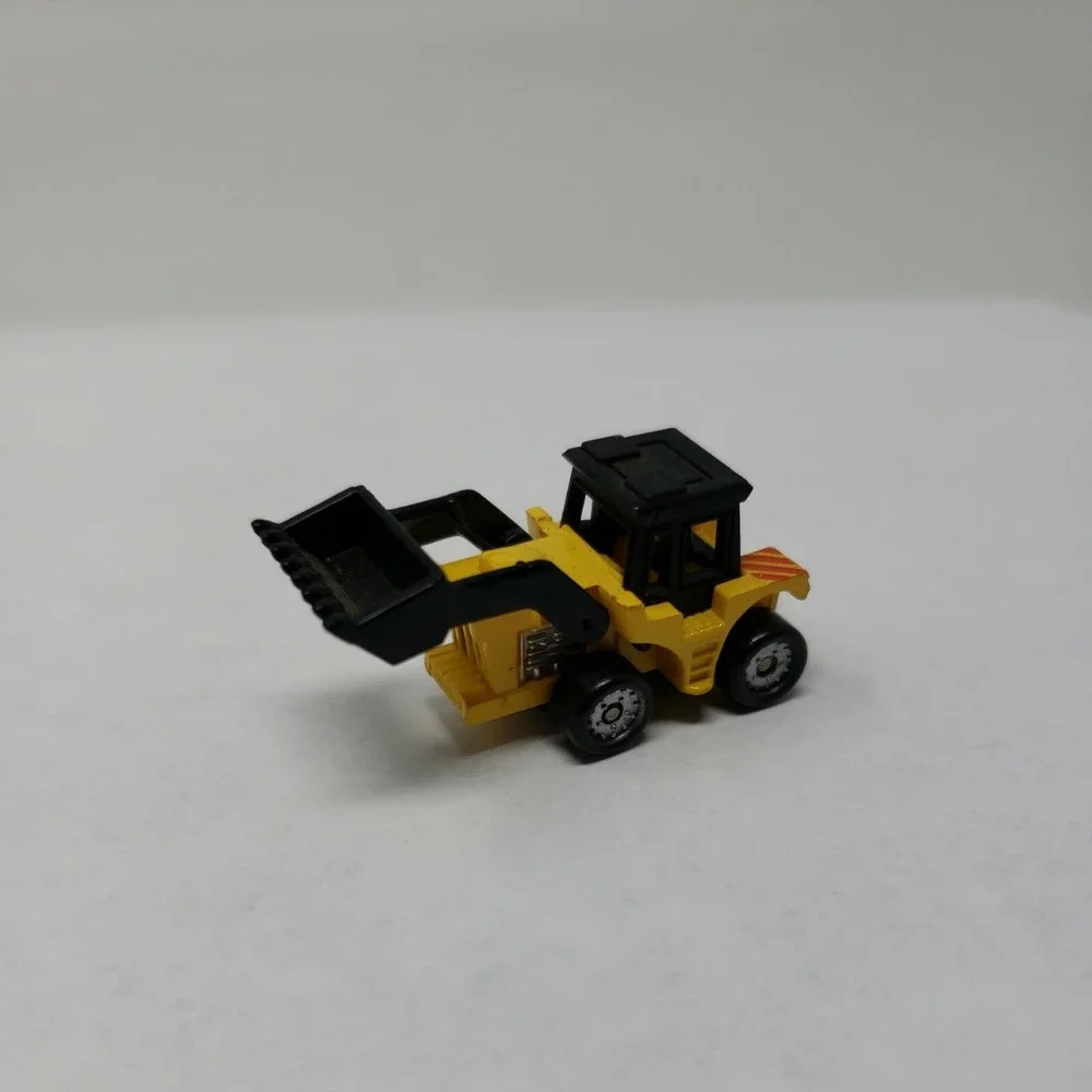 1987 Galoob Micro Machines lot of 10‎ Construction Vehicles,  Boats, and Planes